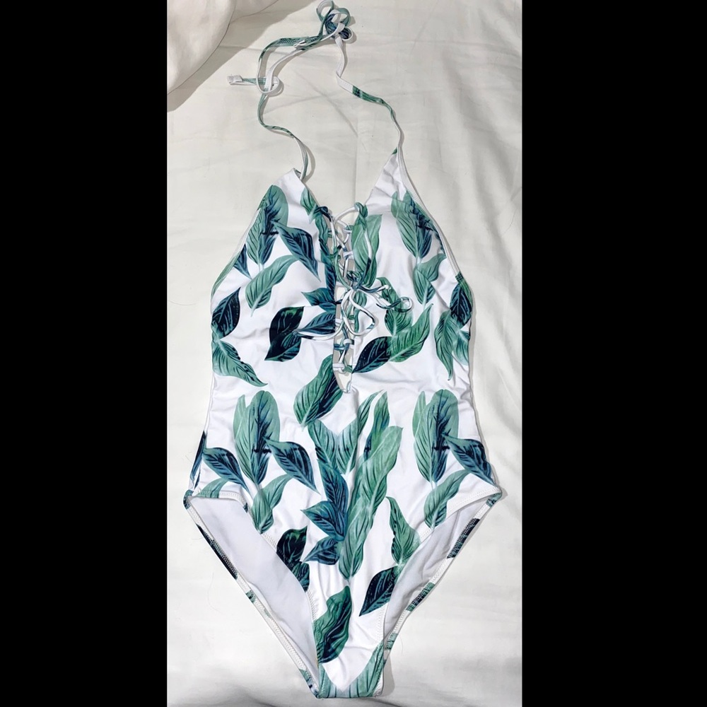 Cupshe Swimsuit